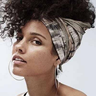 Alicia Keys - Quyền lực của sự tự tin bắt nguồn từ lối sống cân bằng