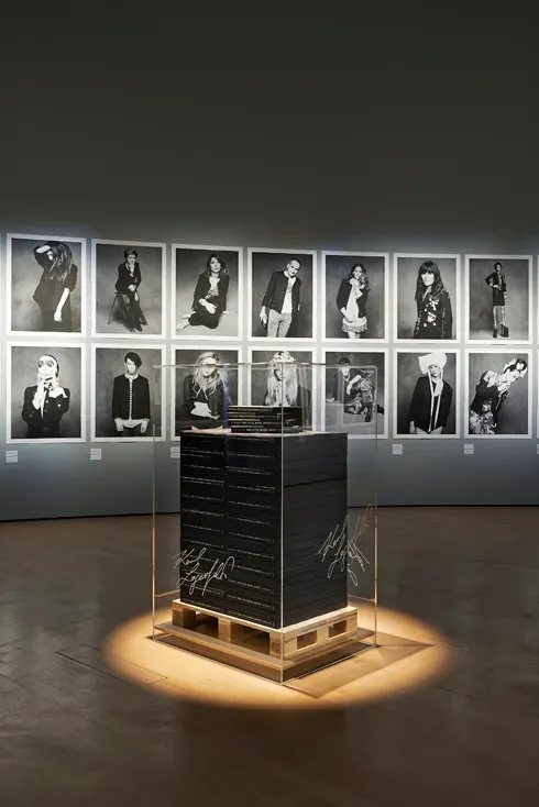 007_THE LITTLE BLACK JACKET EXHIBITION IN SINGAPORE