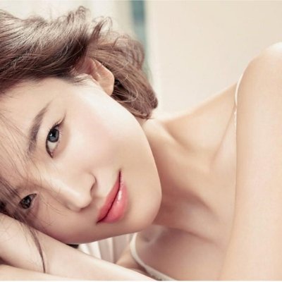 Bí quyết trang điểm đẹp "phủ sương" từ các chuyên gia nổi tiếng