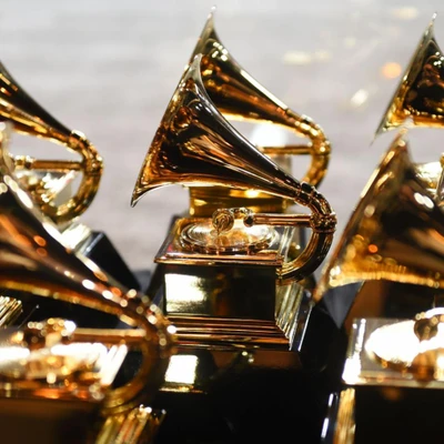 cúp Grammy 2022