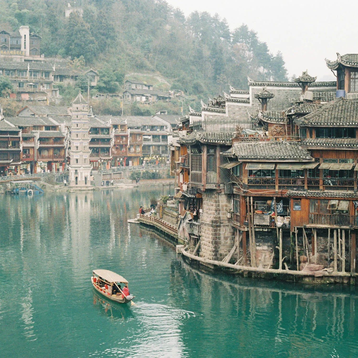 phượng hoàng cổ trấn