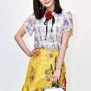 duong mich ra mat tui xach elle vn