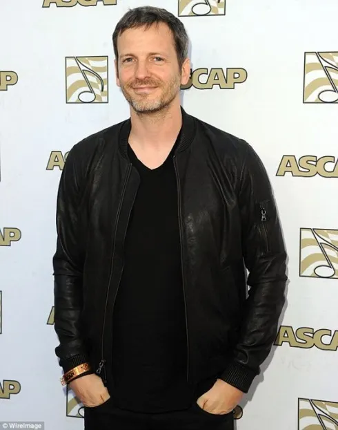 Kesha suy sup tại phiên tòa sau khi nghe phán quyết thua kiện