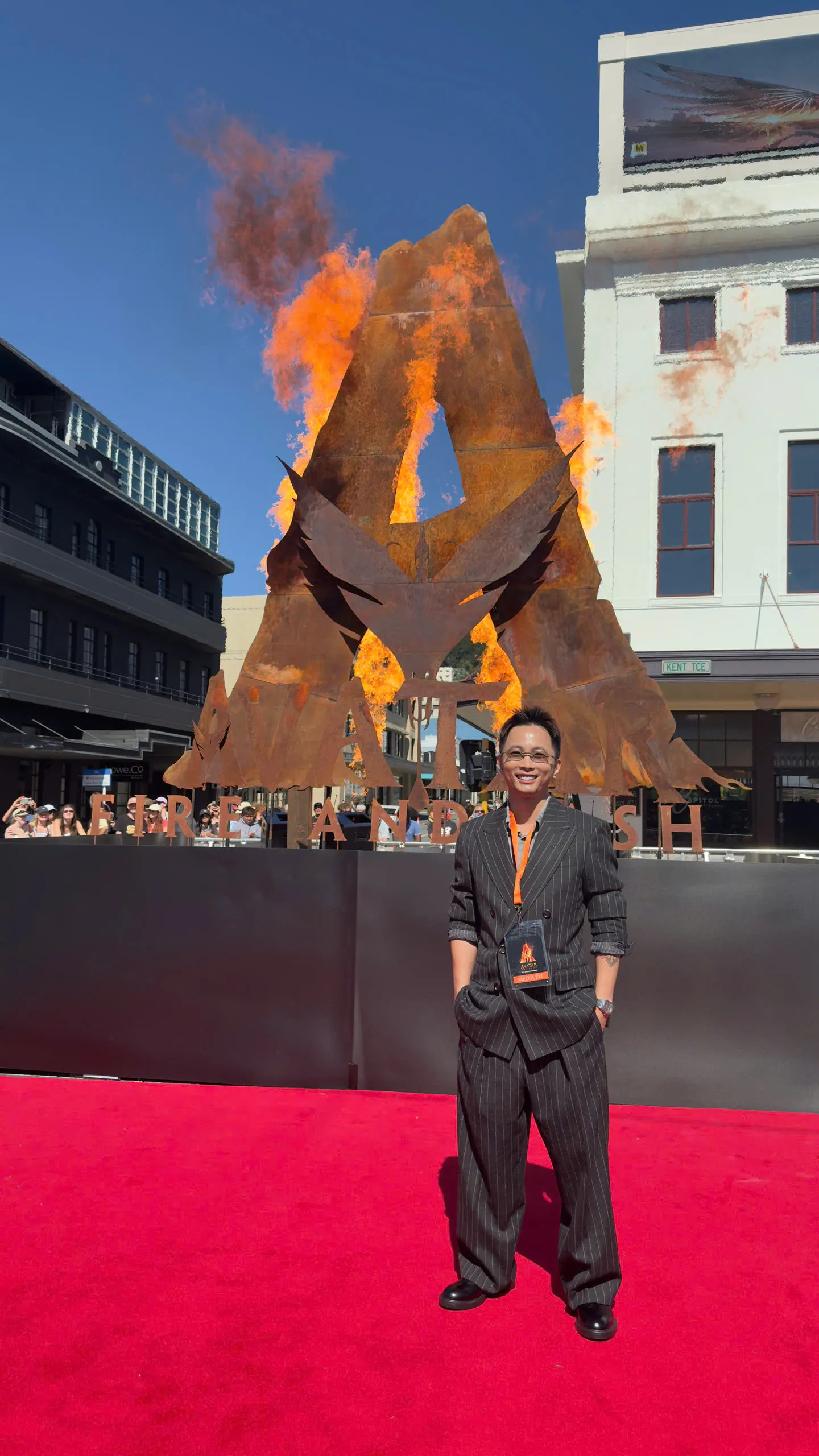 Rhymastic tại thảm đỏ tham dự sự kiện công chiếu phim Avatar: Lửa Và Tro Tàn