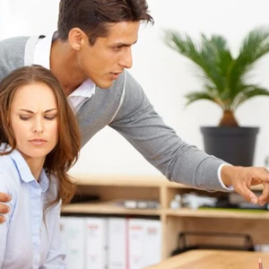 Phòng tránh tình trạng lạm dụng tình dục, tình cảm & tài chính trong các mối quan hệ