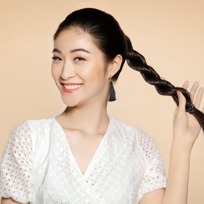 Mùa hè thêm năng động cùng các kiểu tóc đuôi ngựa sáng tạo