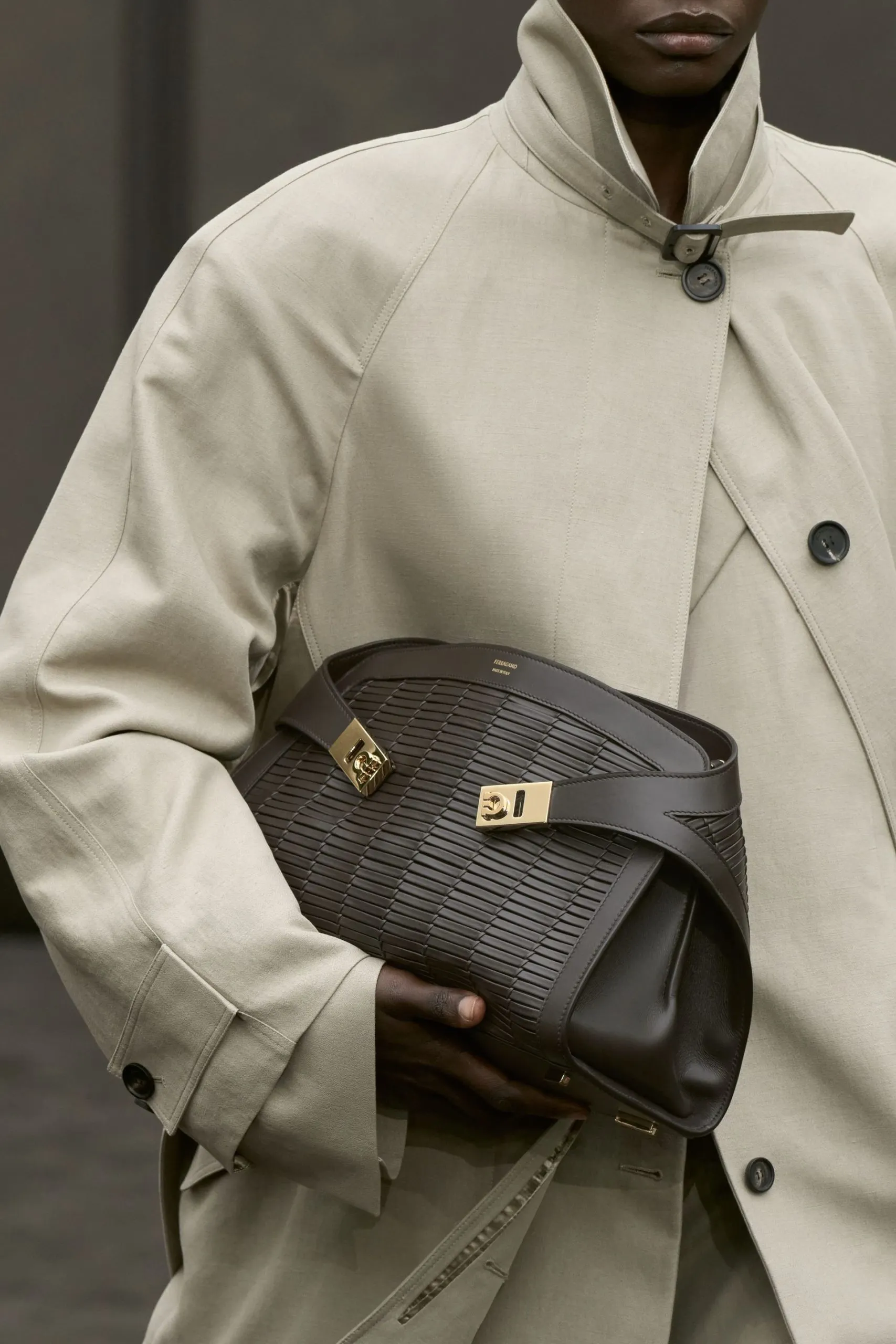 túi ferragamo