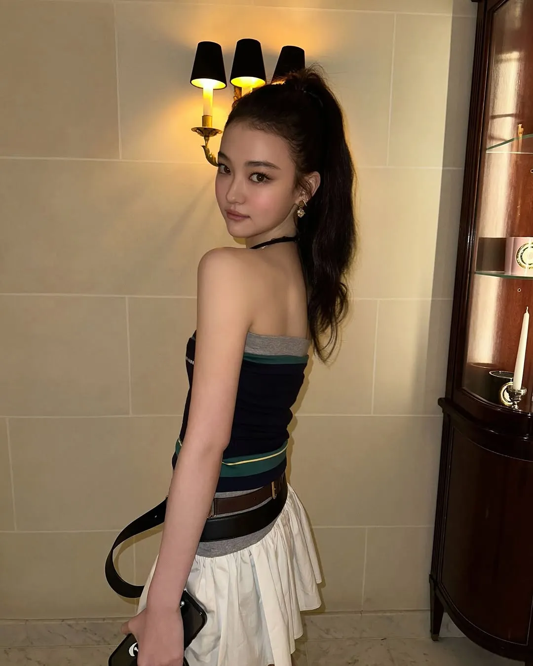 Meovv tại Paris Fashion Week sao hàn