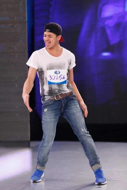 Phong cách bụi bặm, nam tính cùng tính cách tinh nghịch <mark class=