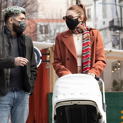 gigi hadid zayn malik xe đẩy