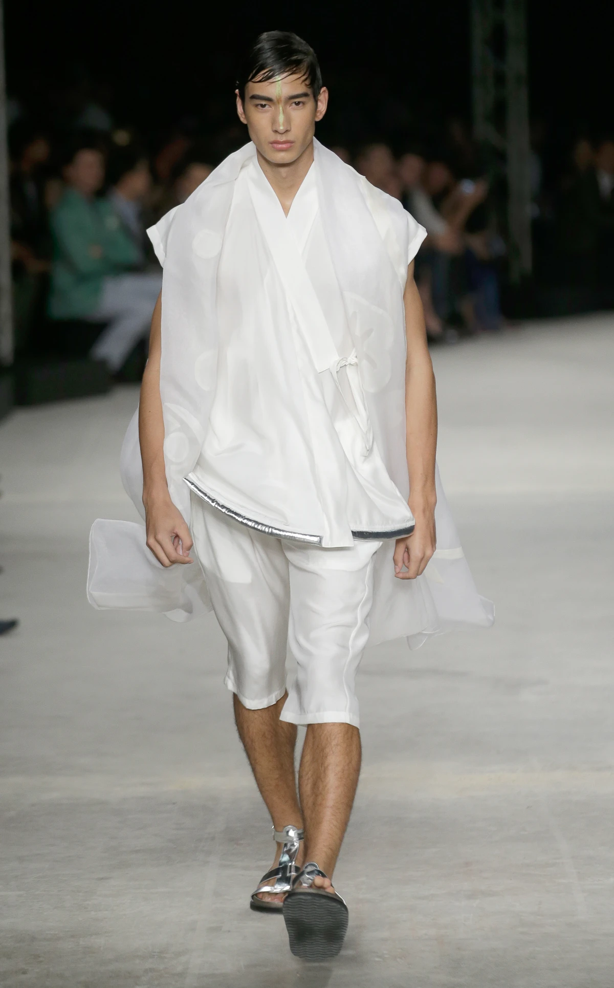 Tuần lễ Thời trang ELLE Thailand Xuân Hè 2016