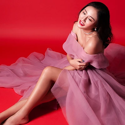 Văn Mai Hương - Phép màu từ những tổn thương