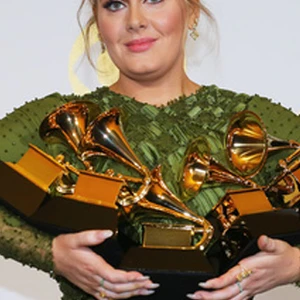 Kết quả lễ trao giải Grammy lần thứ 59: mùa giải bội thu của Chance The Rapper và Adele