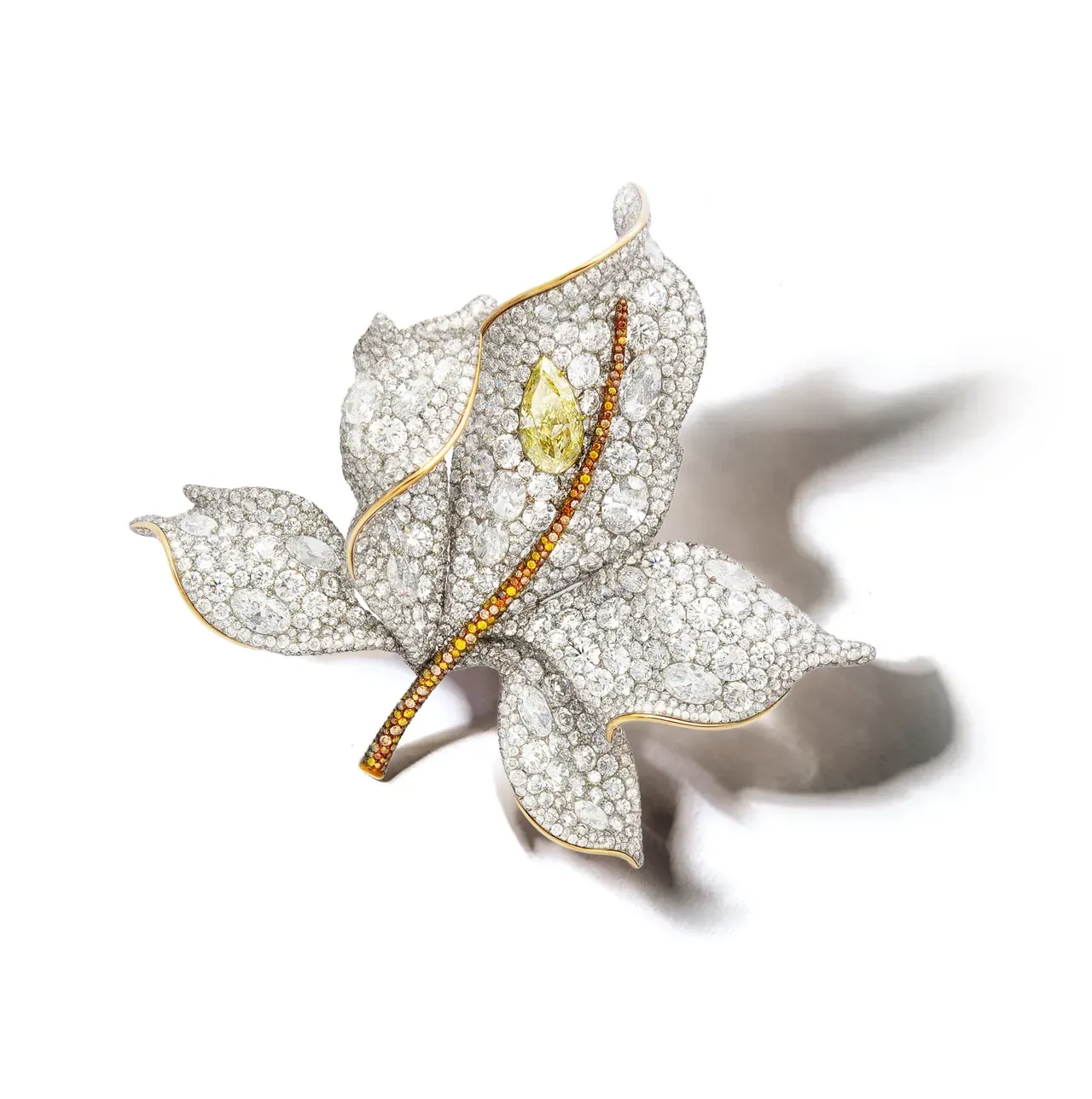 trâm cài áo CIndy Chao