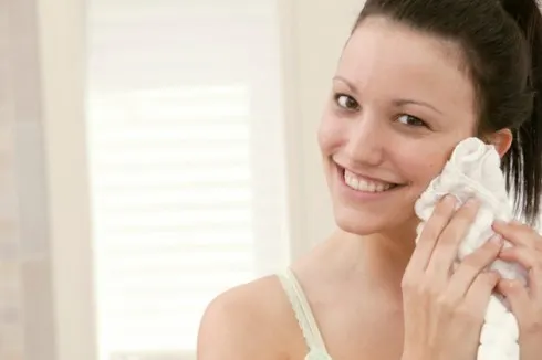 cleaning-face