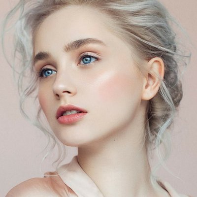 Cách chăm sóc da khô trở nên căng mướt bằng các loại Vitamin