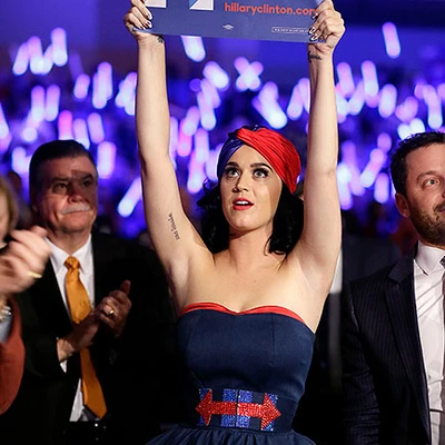 Katy Perry ủng hộ Hillary Clinton