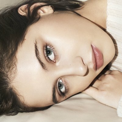 Kem lót nào tốt BURBERRY BEAUTY 'THE ESSENTIALS' AD CAMPAIGN ft1200