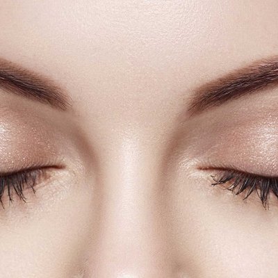 Bóc mẽ" những sai lầm gây hại cho hàng lông mi đẹp của bạn