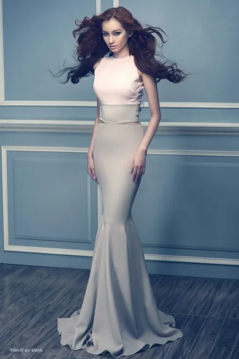 Trúc Diễm thanh lịch trong trang phục NTK <mark class=