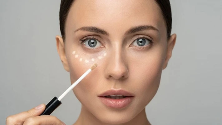 Bí quyết khắc phục nếp nhăn khi đánh nền.