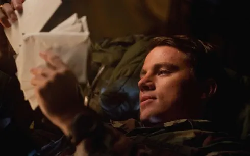 những câu nói hay trong Dear John 8 - elle vietnam