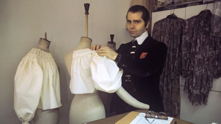 65 năm ntk karl lagerfeld 12