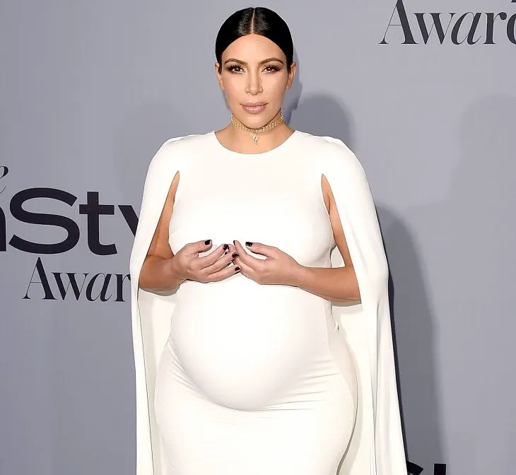 Kim Kardashian tiết lộ giới tính em bé thứ 3 nhưng thừa nhận chưa hoàn toàn sẵn sàng - ELLE Việt Nam