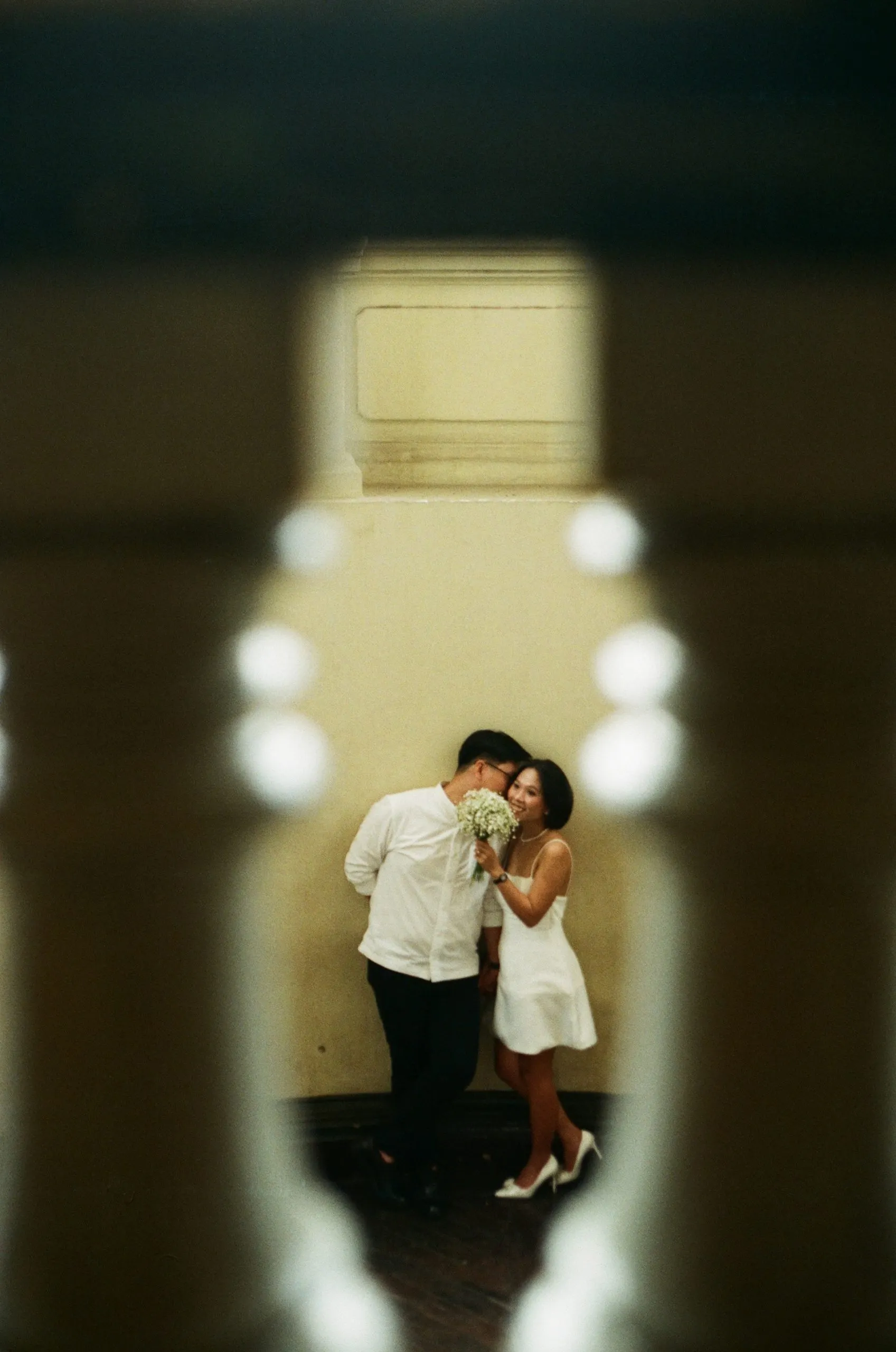 yêu đàn ông trẻ tuổi