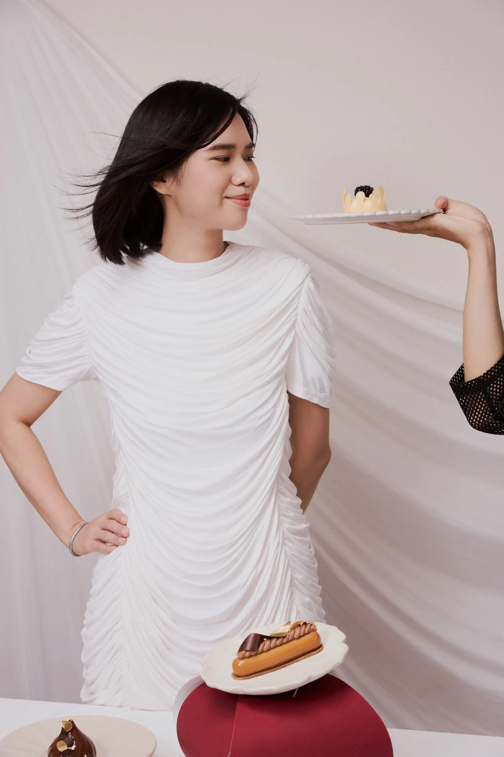 Đầu bếp Trâm Anh chia sẻ về hương vị bánh ngọt.