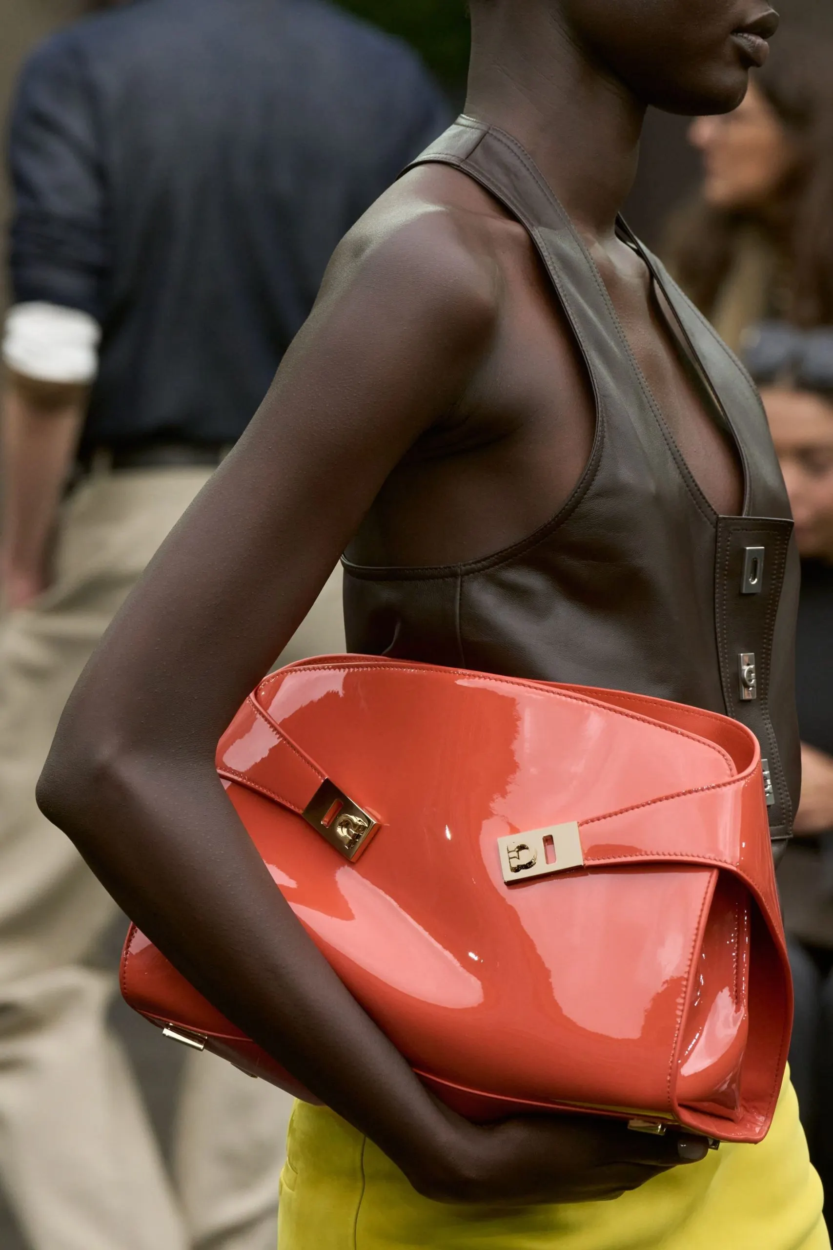 túi ferragamo