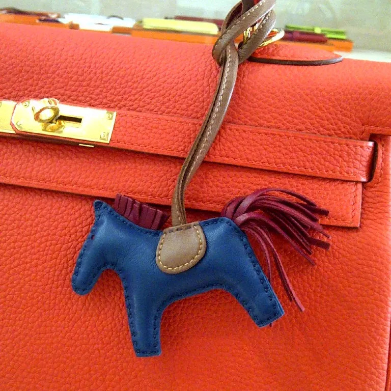 15. Hermes