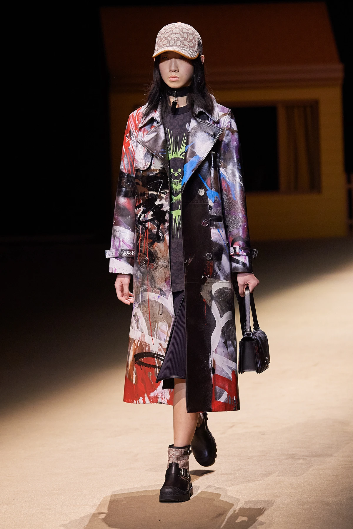 Coach Thu-Đông 2022 look 42