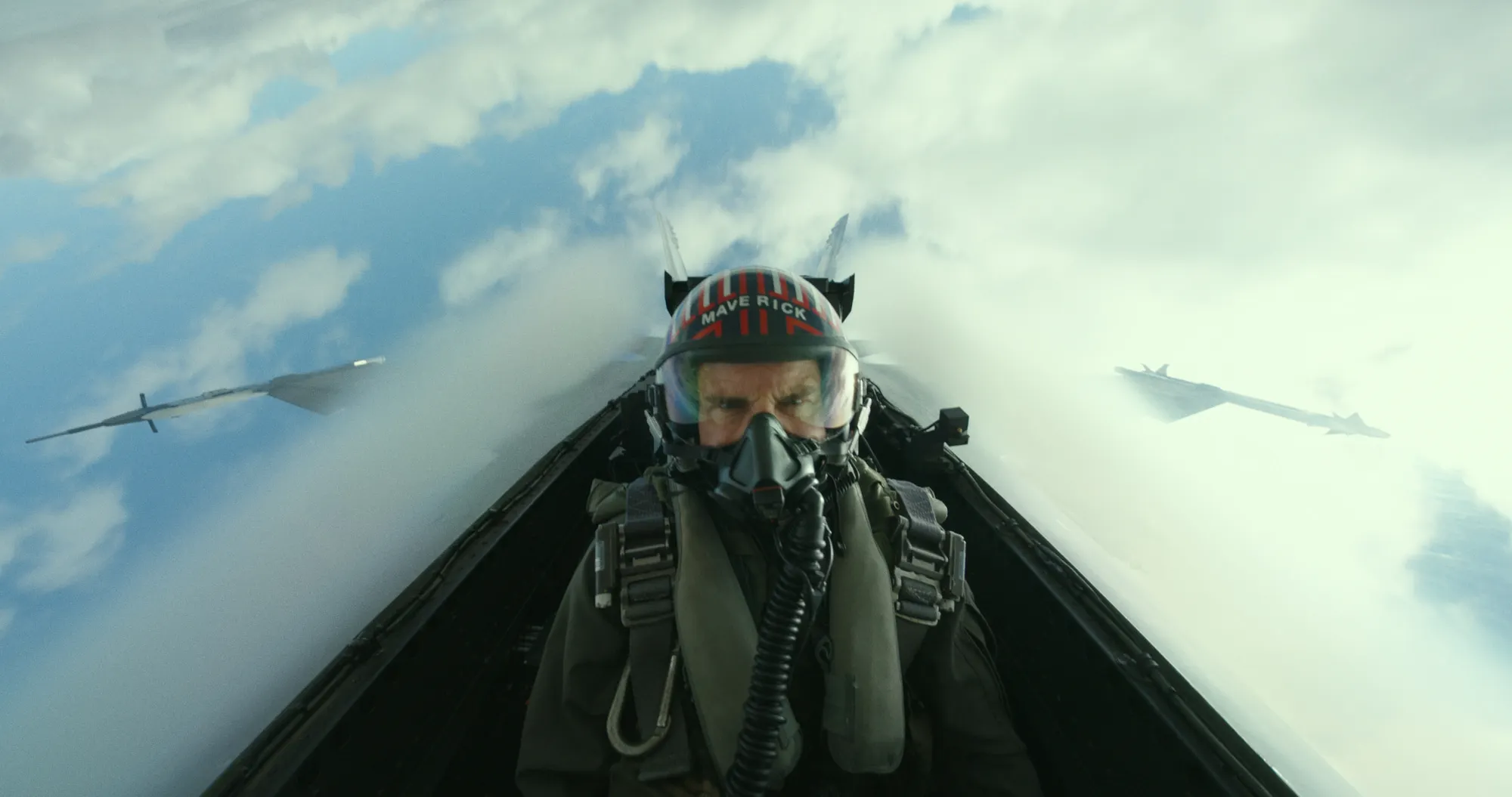 Phim Hollywood "Phi Công Siêu Đẳng Maverick" ra rạp tháng 5.