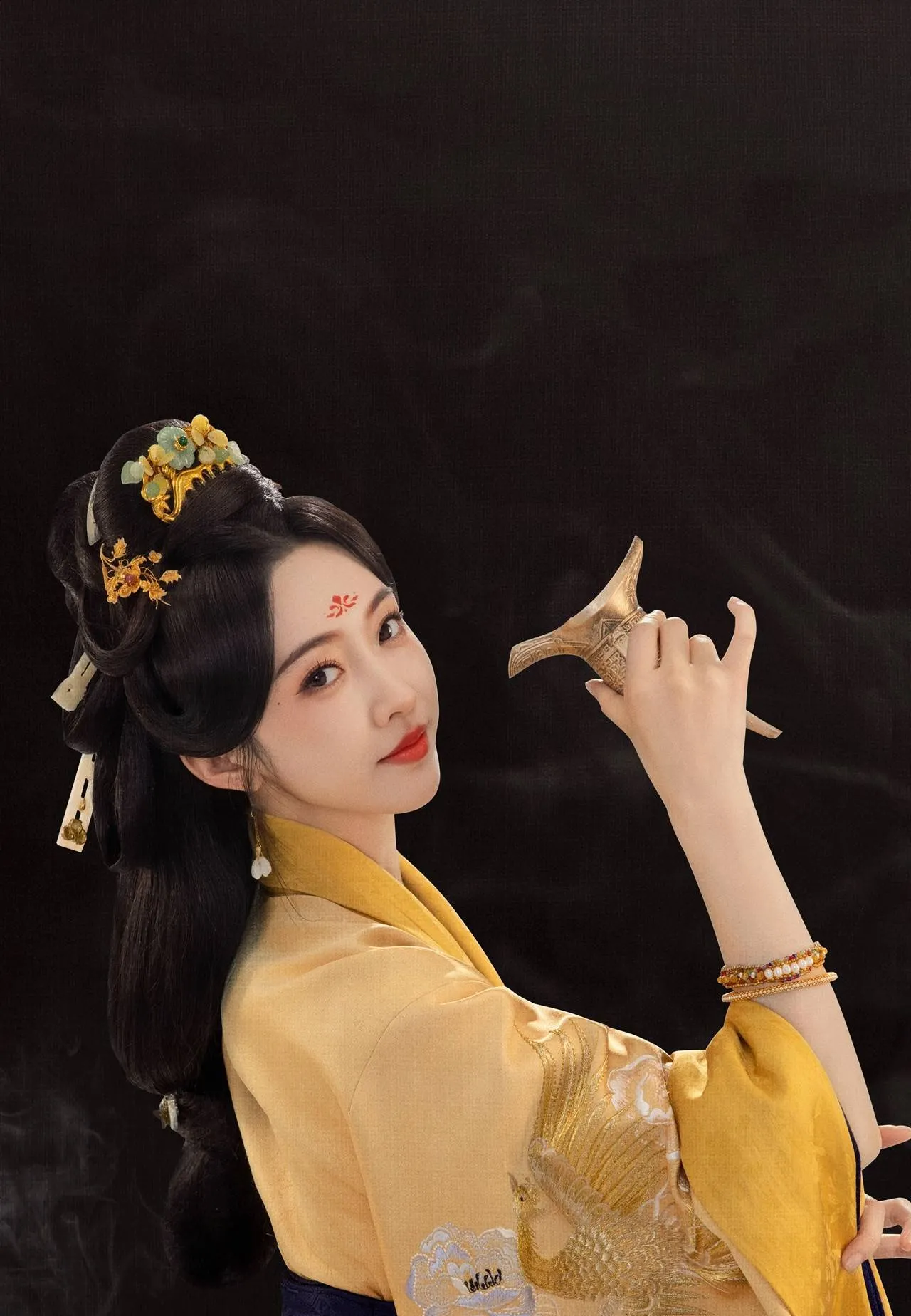 tuyên lộ trong khom lưng 