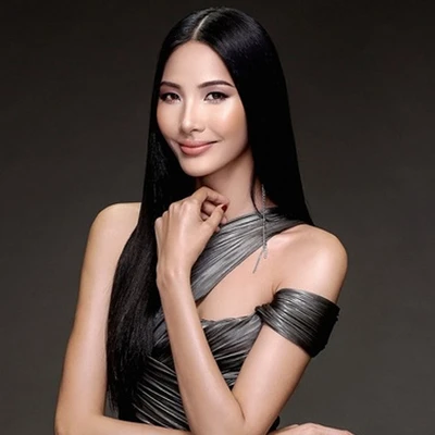 Hoàng Thùy - Nàng tắc kè hoa độc đáo của showbiz Việt