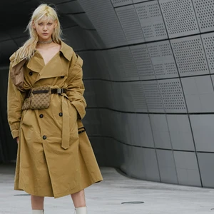 cách phối đồ tôn dáng của fashionista tại seoul fashion week