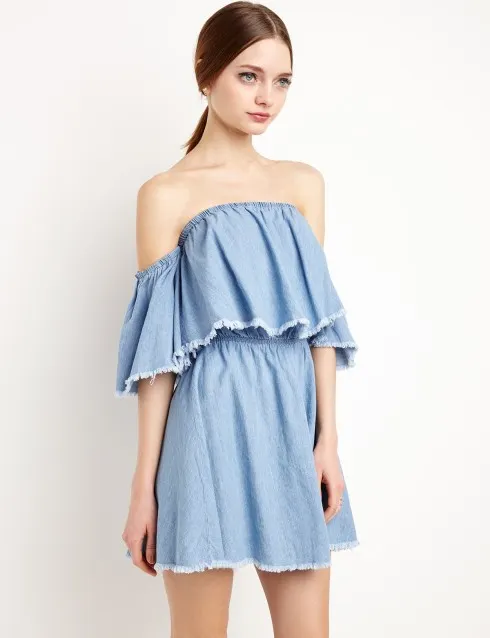 ngực quá khổ - elle 17 Tận dụng thiết kế trễ vai