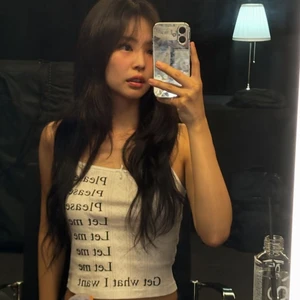 Jennie Blackpink má hồng say rượu, selfie