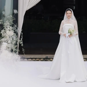 xu hướng váy cưới của cô dâu Việt