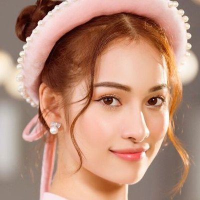 Đón Tết cùng những kiểu tóc đơn giản nổi bật ngay tại nhà.