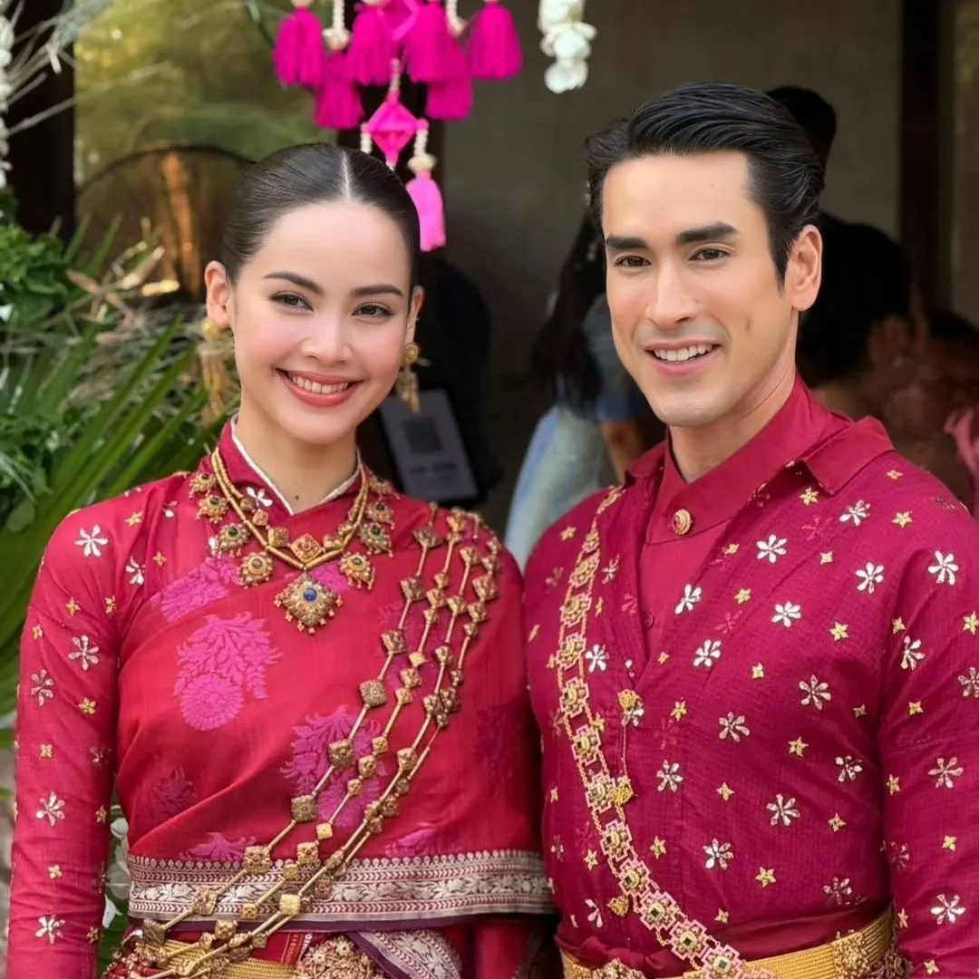 Yaya Urassaya ngày cưới