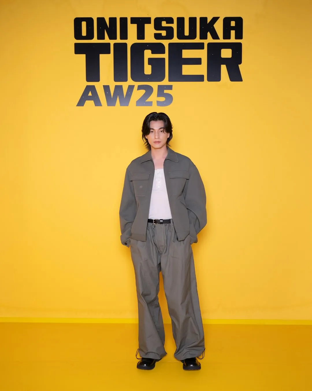 sao thái Gulf Kanawut tại show Onitsuka Tiger