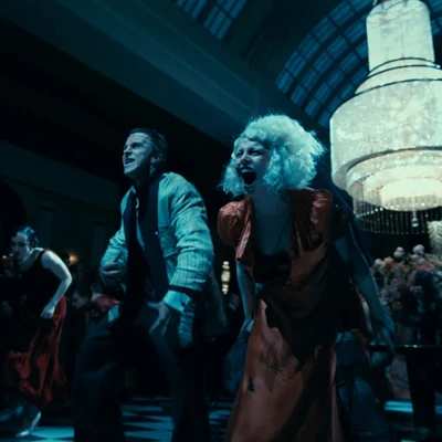 Phim "Cô dâu!" với màn diễn xuất ấn tượng của Jessie Buckley.