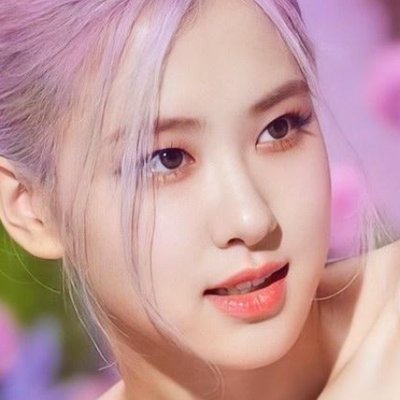 Mẹo trang điểm cho người có mắt mí lót