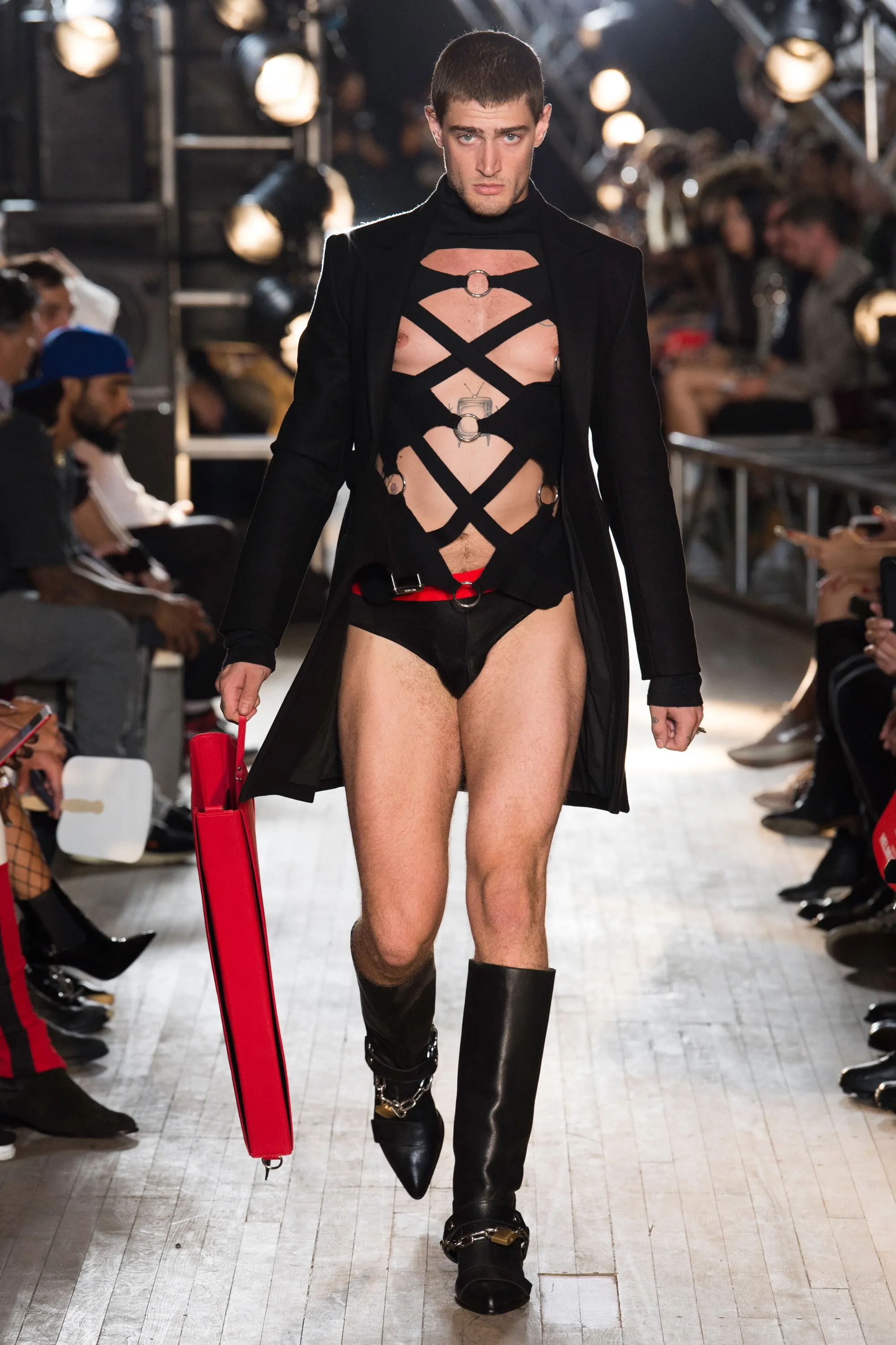 5 BST nổi bật trong ngày trình diễn thứ năm của NYFW Spring 2018