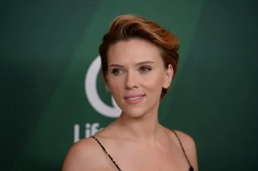 Scarlett Johansson cán mốc diễn viên có thu nhập cao nhất 2016 ELLE VN