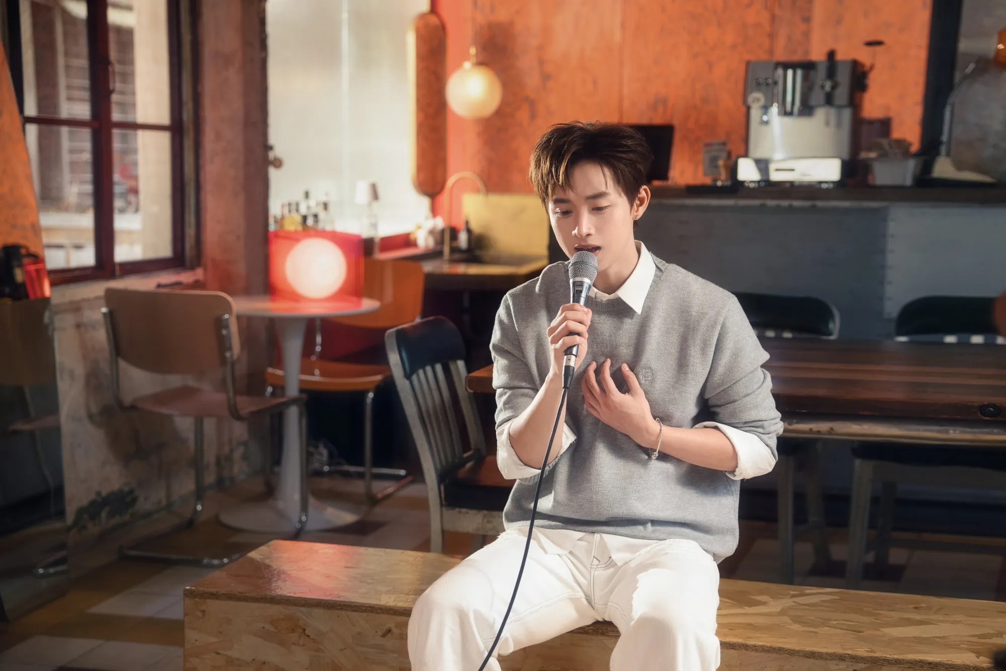 CONGB ra mắt ca khúc sau Anh Trai Say Hi "bài hát này dành riêng cho mình em".