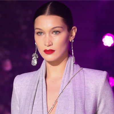 Người mẫu Bella Hadid bật mí bí quyết thành công trong làng mẫu thế giới