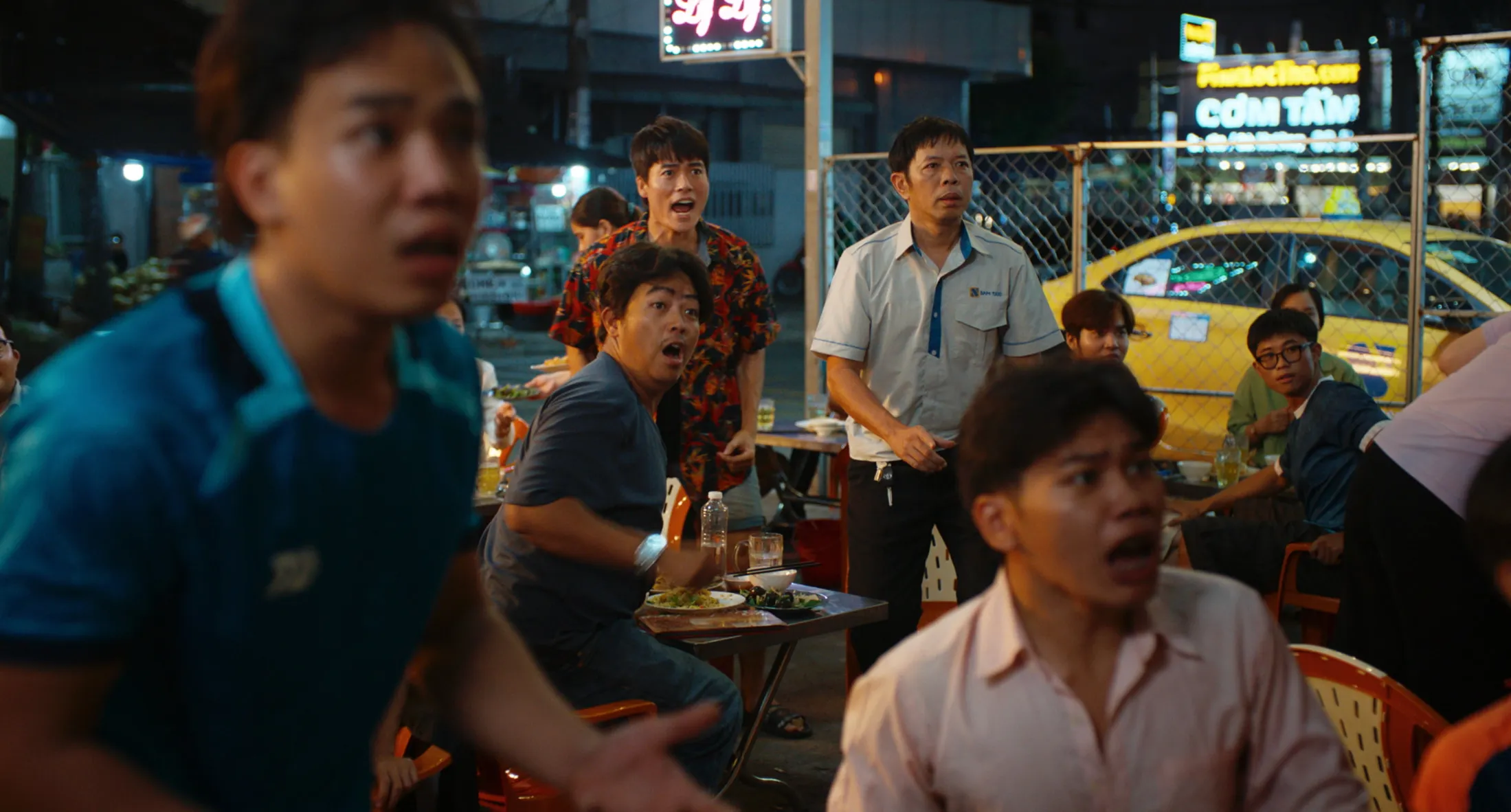 Phim Anh Hùng khai thác bối cảnh đời thường nguy hiểm.